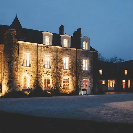 Le Manoir De La Jahotiere 3* أبّاريتْسْ