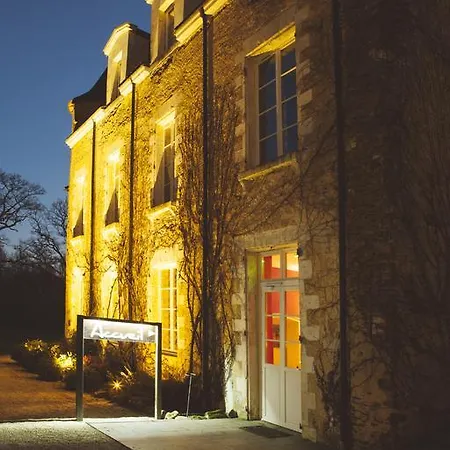 Le Manoir De La Jahotiere فندق أبّاريتْسْ