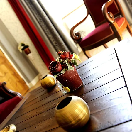 فندق Le Manoir De La Jahotiere 3*