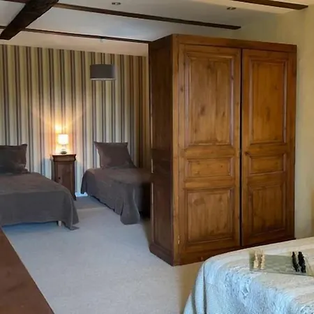 Le Manoir De La Jahotiere فندق