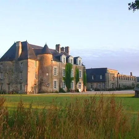 Le Manoir De La Jahotiere فندق أبّاريتْسْ