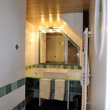 Le Manoir De La Jahotiere فندق